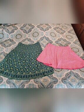 Max Studio Green Floral Smocked Waist Skirt Wild Fablle Red Ginham skort Bundle